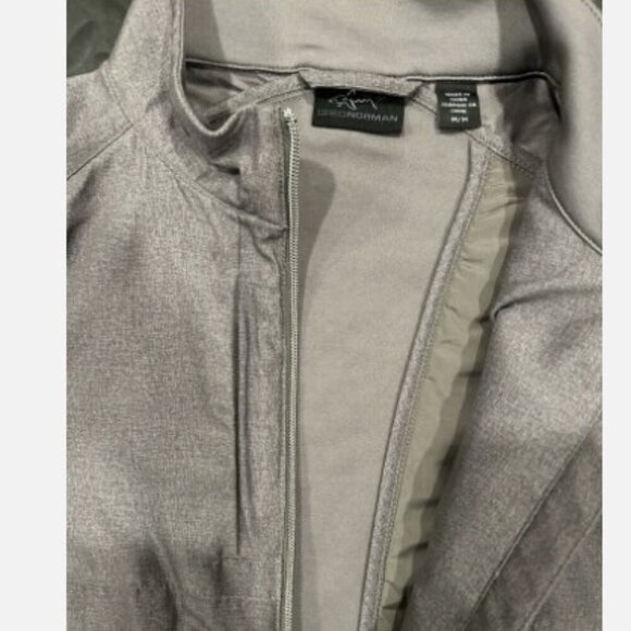 Greg Norman Full Zip Performance Golf Vest Mens Size Medium Grey Lightweight - Picture 5 of 8